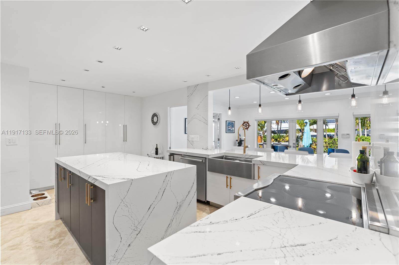 2839 NE 35th St, Fort Lauderdale FL 33306