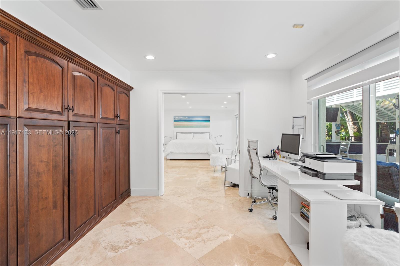 2839 NE 35th St, Fort Lauderdale FL 33306