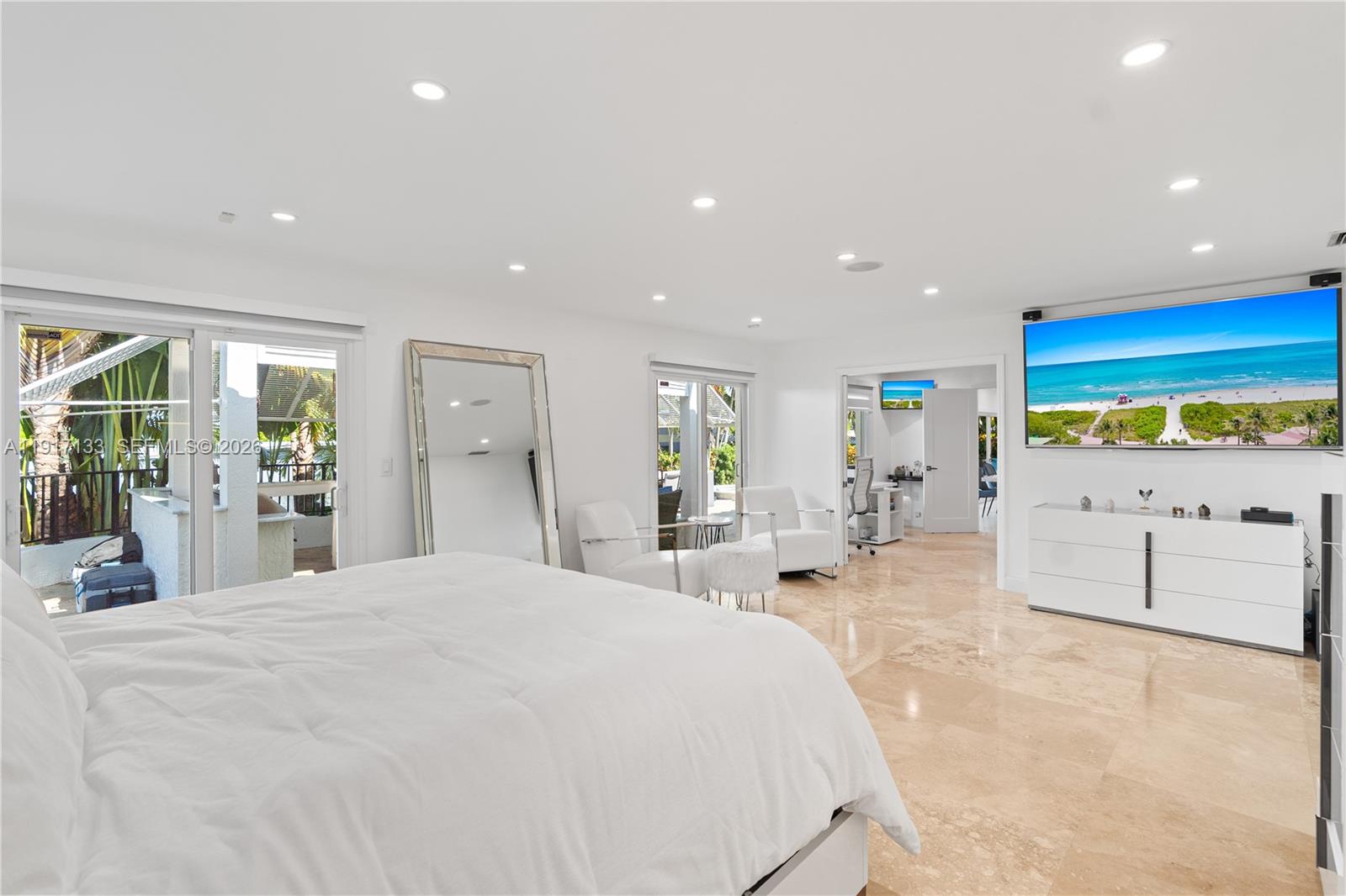 2839 NE 35th St, Fort Lauderdale FL 33306
