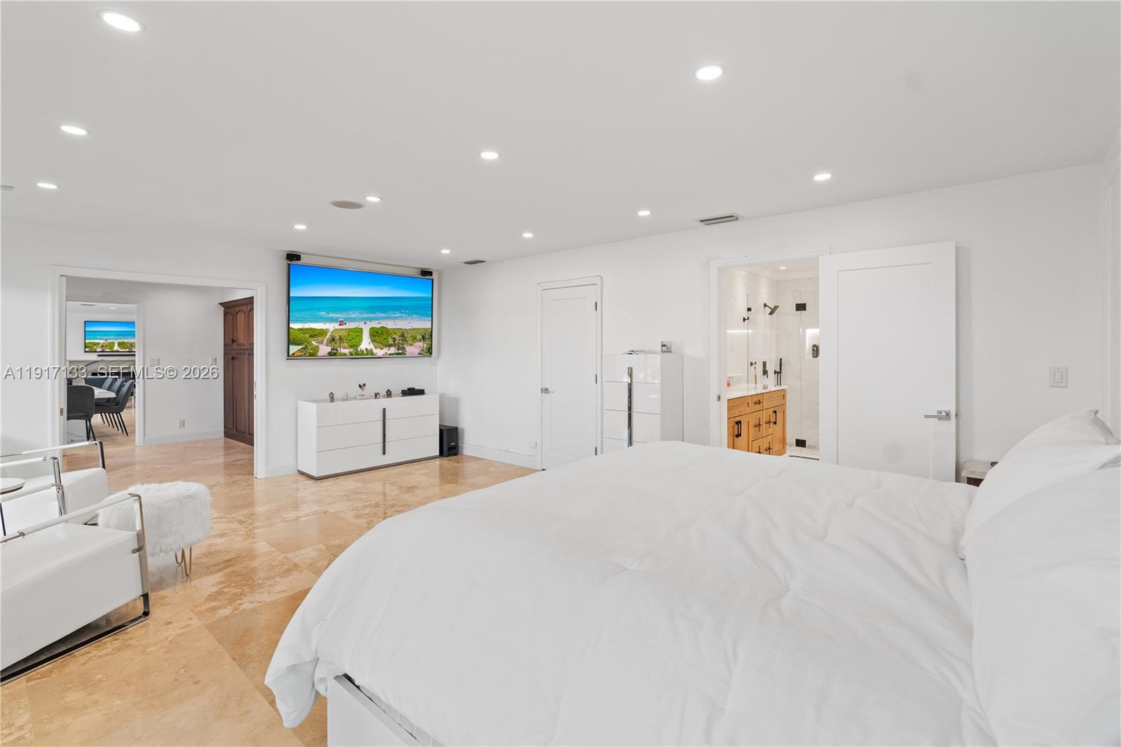 2839 NE 35th St, Fort Lauderdale FL 33306