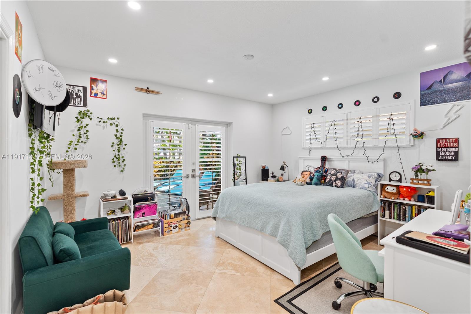 2839 NE 35th St, Fort Lauderdale FL 33306