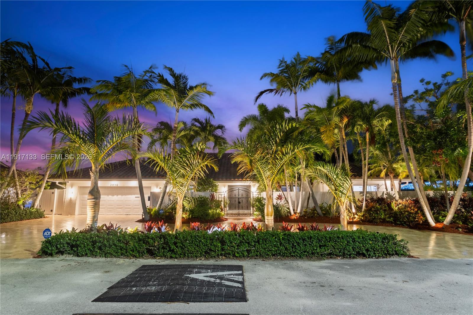 2839 NE 35th St, Fort Lauderdale FL 33306