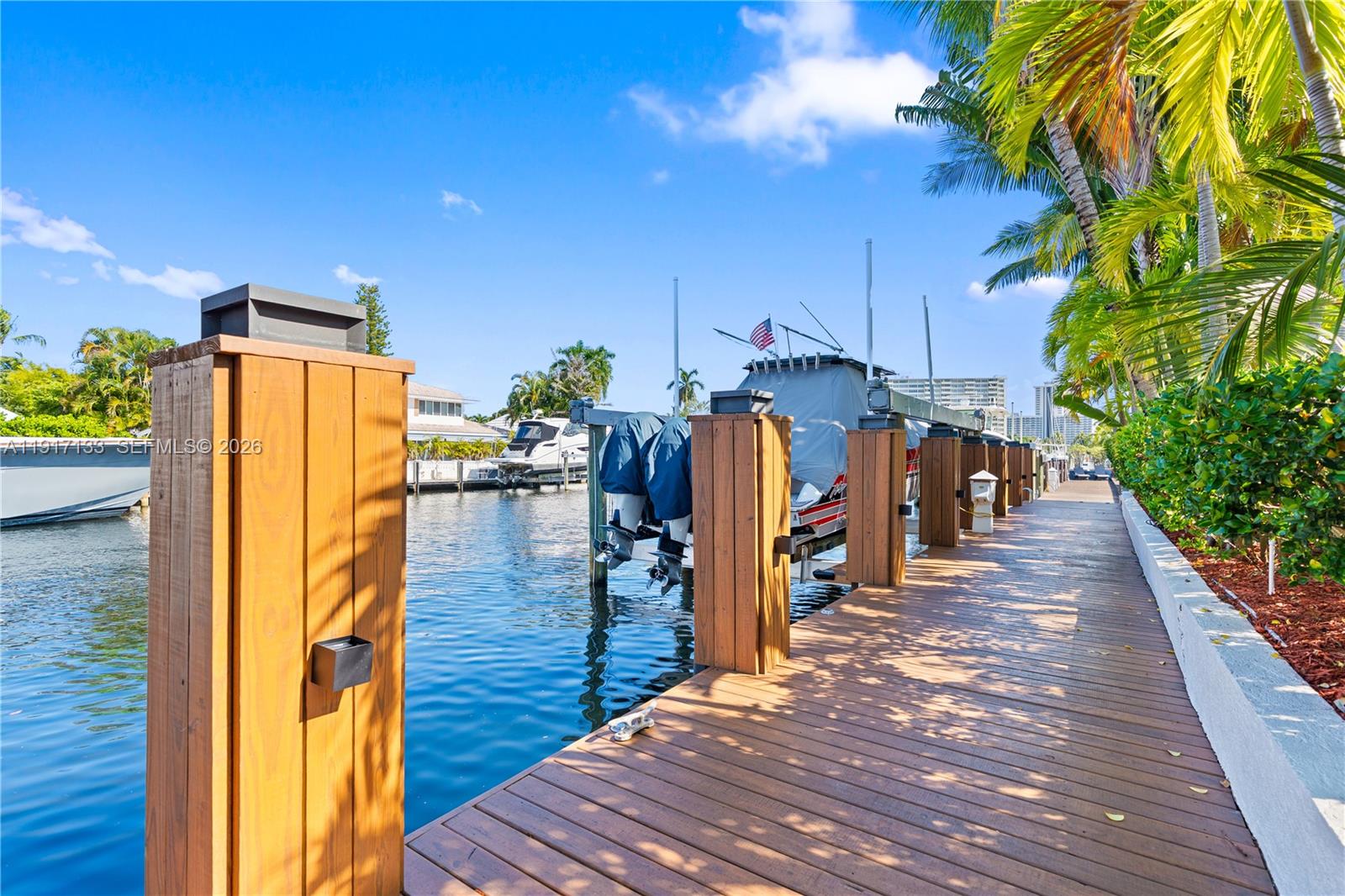 2839 NE 35th St, Fort Lauderdale FL 33306