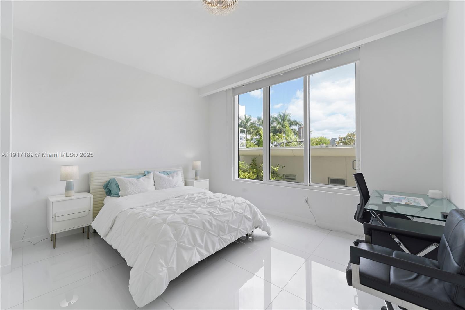 2100 Park Ave #201, Miami Beach FL 33139