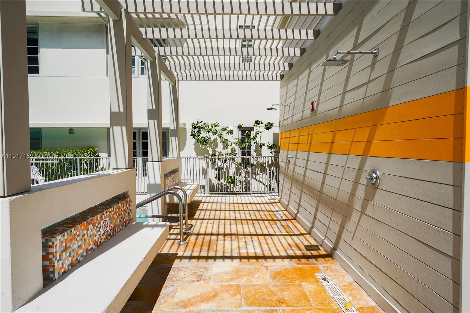 2100 Park Ave #201, Miami Beach FL 33139