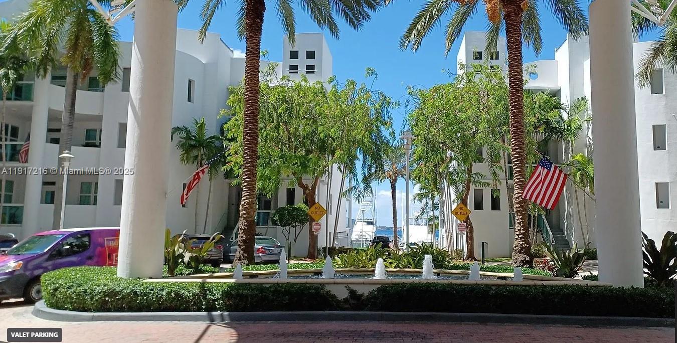 7900 Harbor Island Dr #920, North Bay Village FL 33141