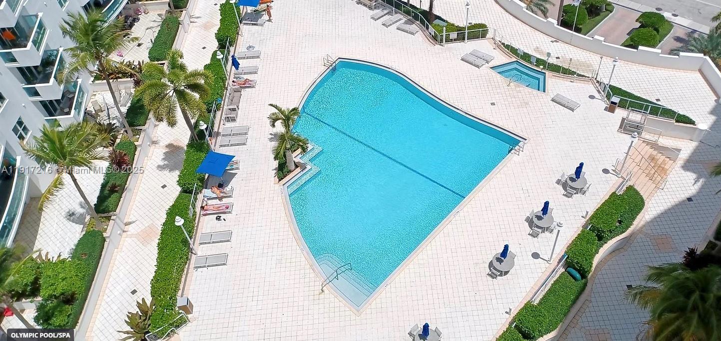 7900 Harbor Island Dr #920, North Bay Village FL 33141