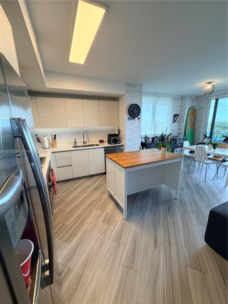 4250 Biscayne Blvd #902, Miami FL 33137