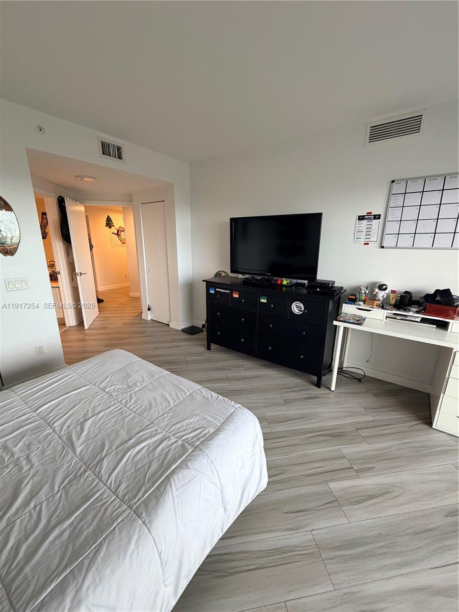4250 Biscayne Blvd #902, Miami FL 33137