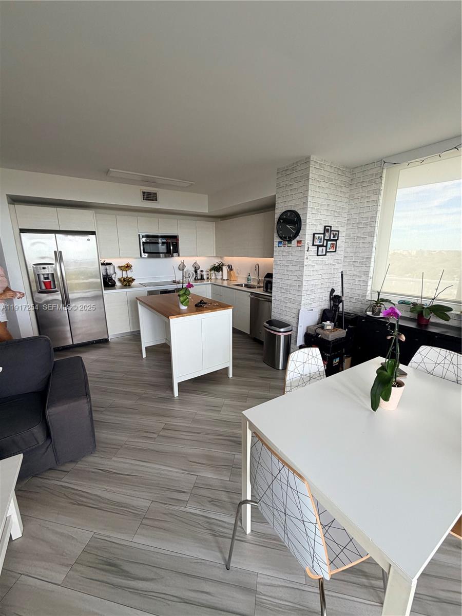 4250 Biscayne Blvd #902, Miami FL 33137