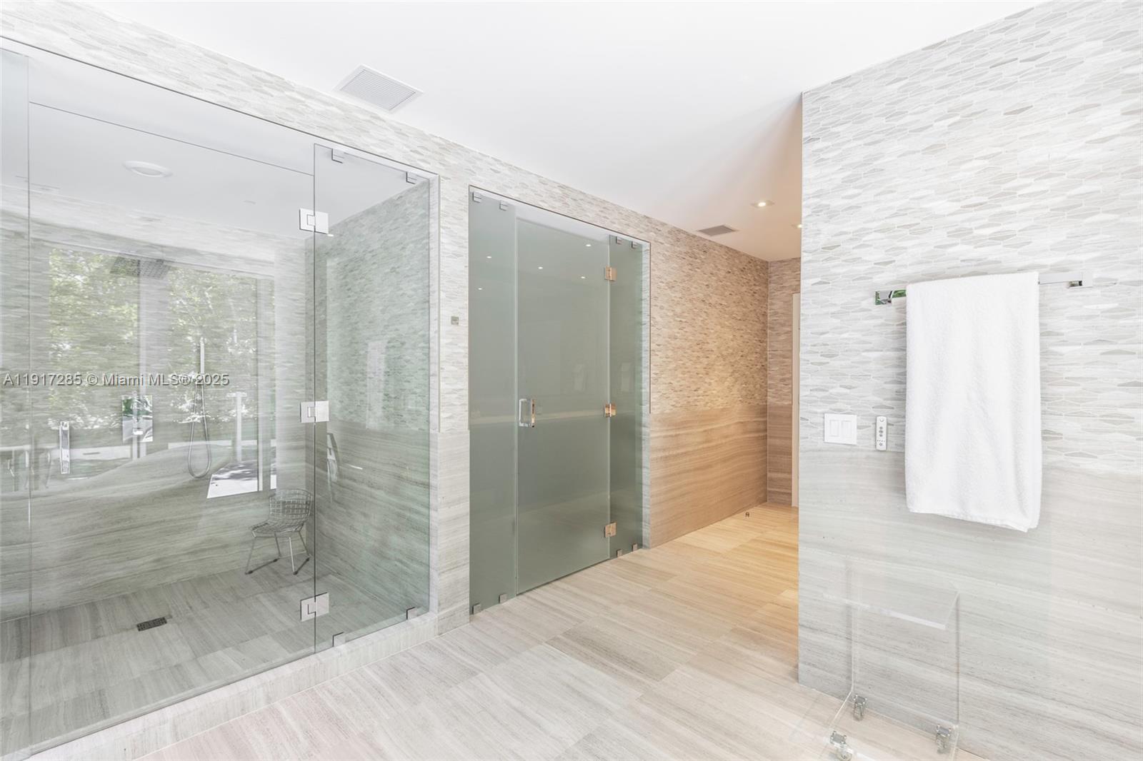 1 Collins Ave #207, Miami Beach FL 33139