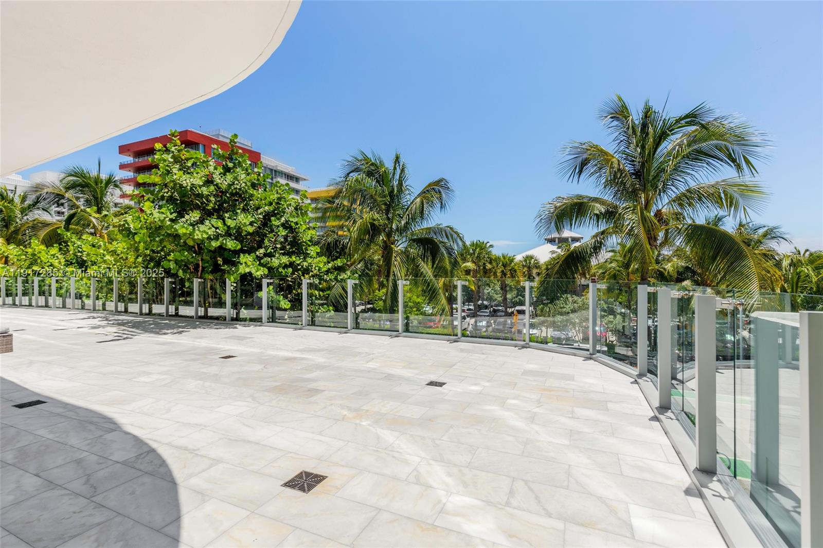 1 Collins Ave #207, Miami Beach FL 33139