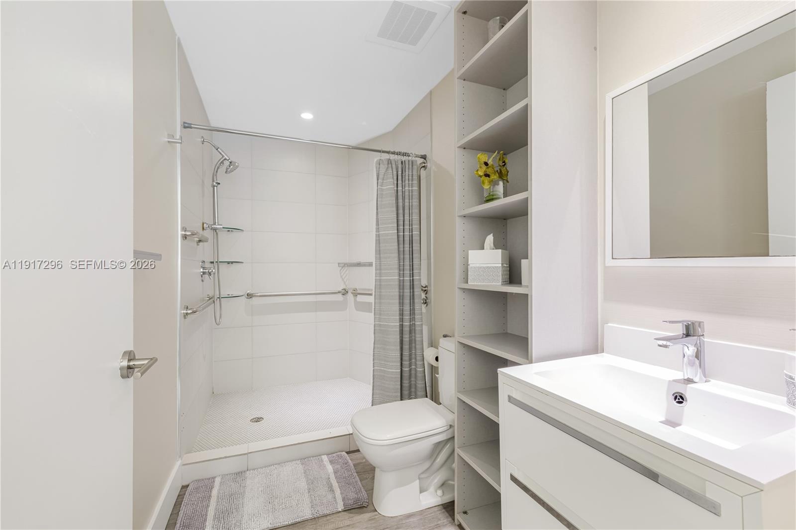 2900 NE 7th Ave #1807, Miami FL 33137
