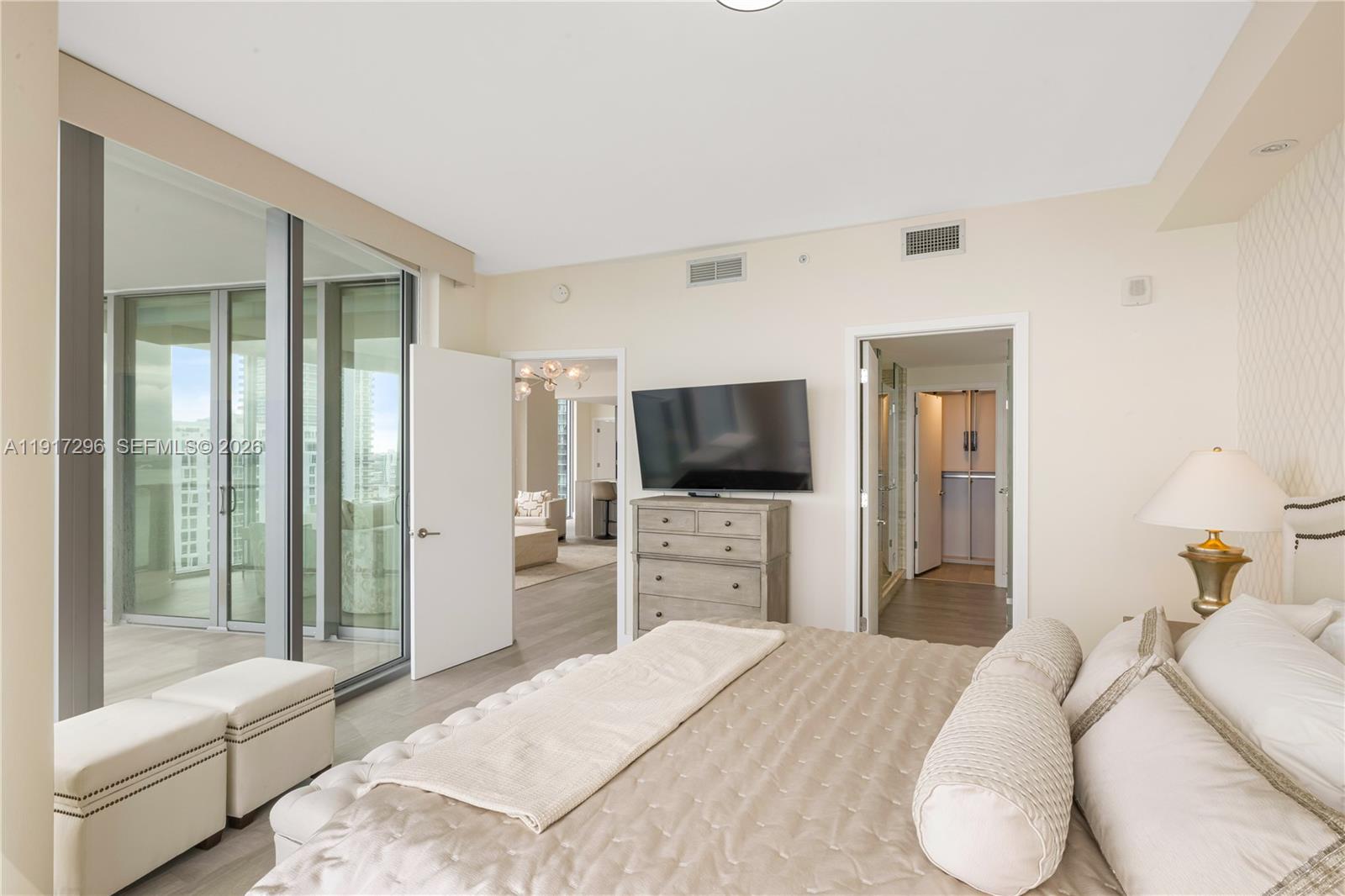 2900 NE 7th Ave #1807, Miami FL 33137