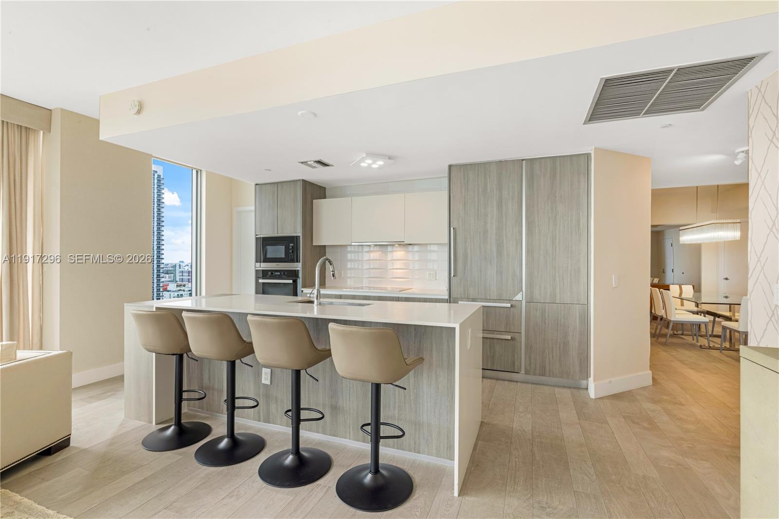 2900 NE 7th Ave #1807, Miami FL 33137