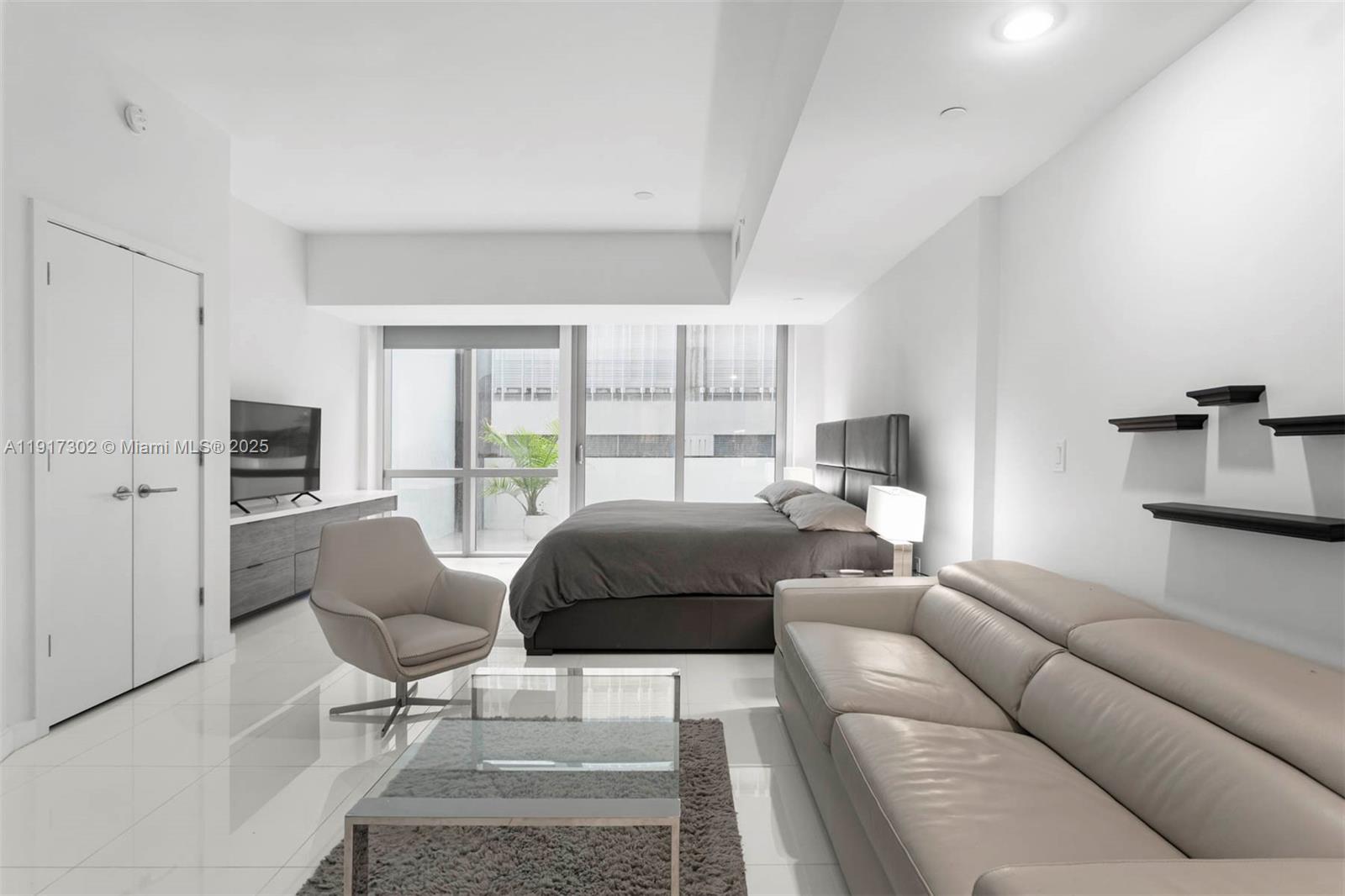 851 NE 1st Ave #300, Miami FL 33132