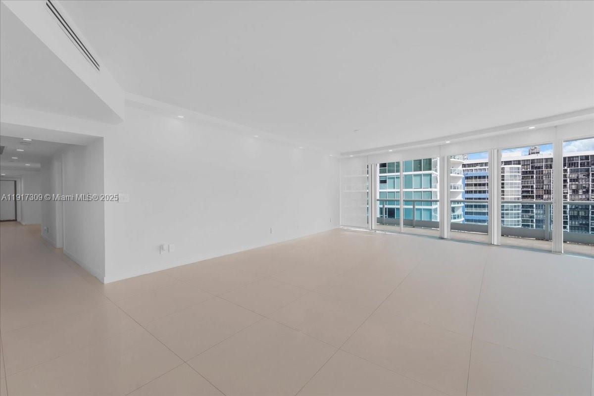 2127 Brickell Ave #1701, Miami FL 33129