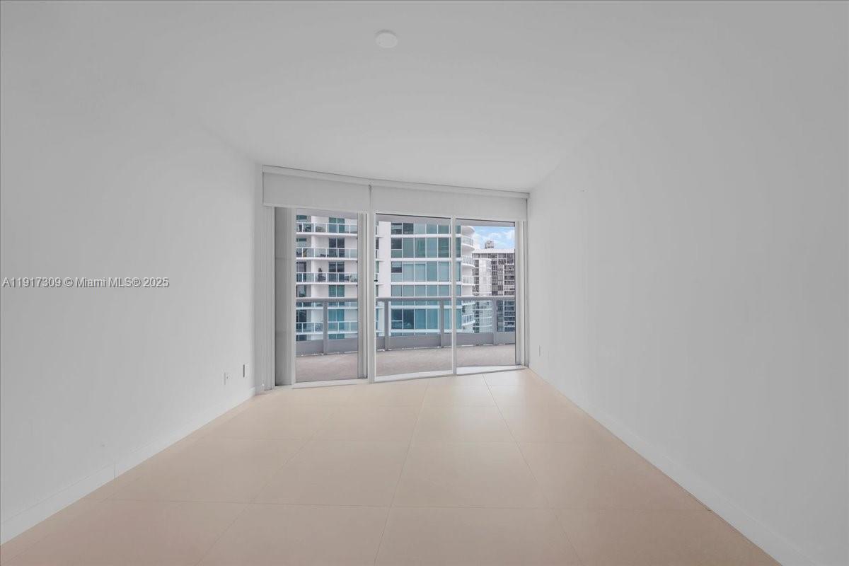 2127 Brickell Ave #1701, Miami FL 33129