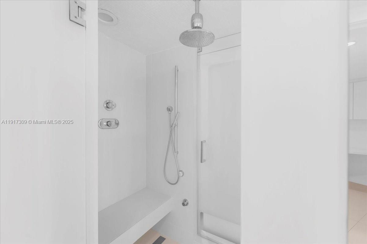 2127 Brickell Ave #1701, Miami FL 33129