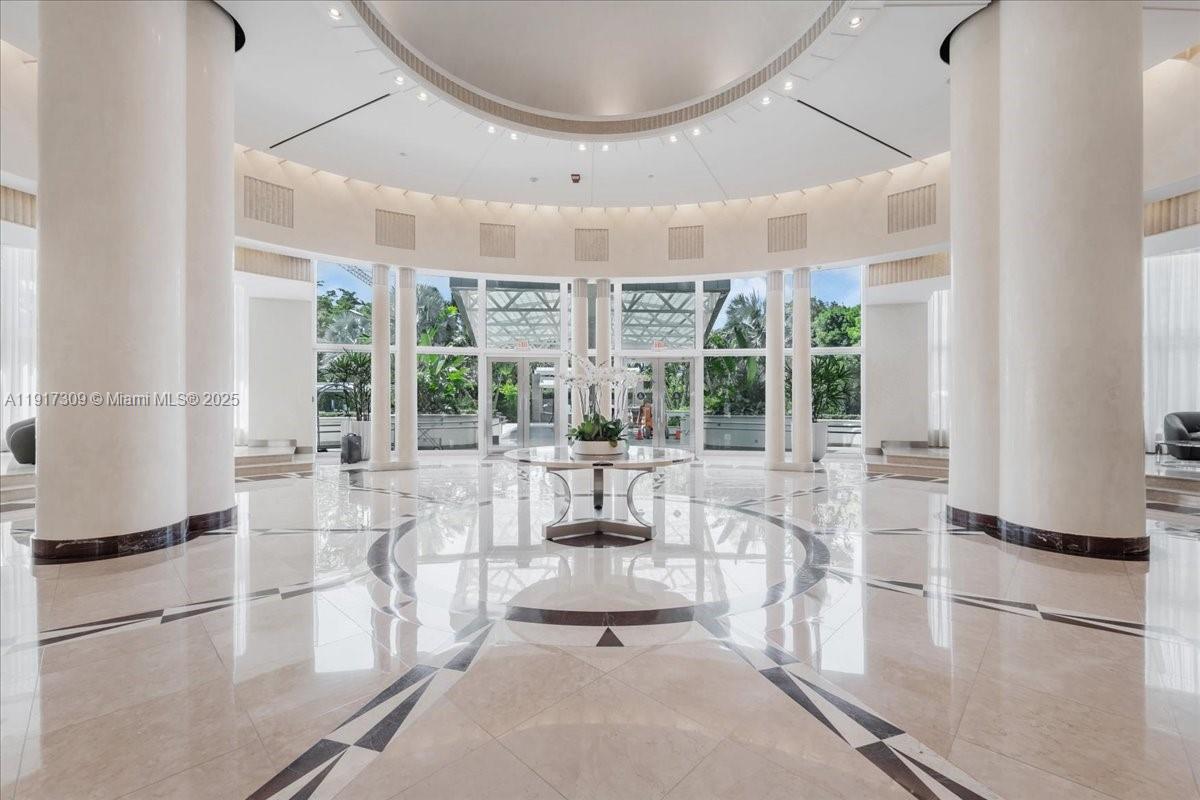 2127 Brickell Ave #1701, Miami FL 33129
