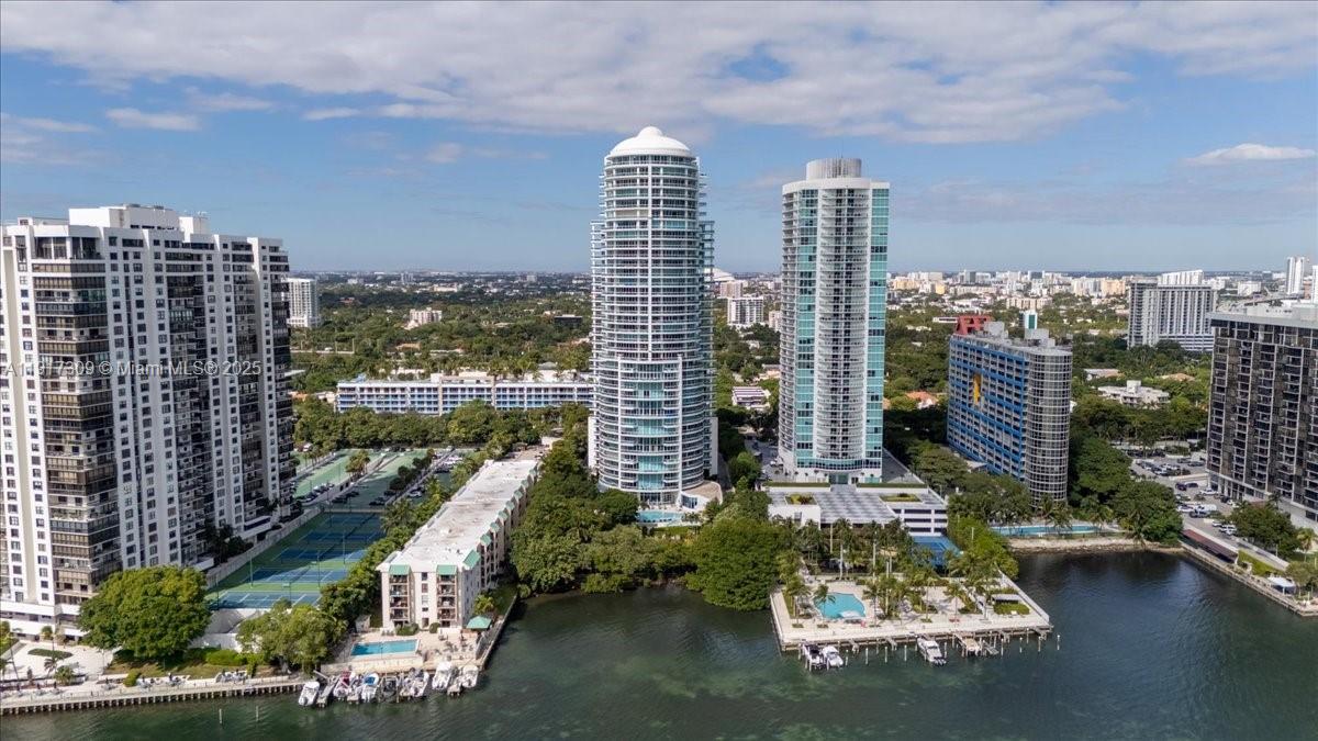 2127 Brickell Ave #1701, Miami FL 33129