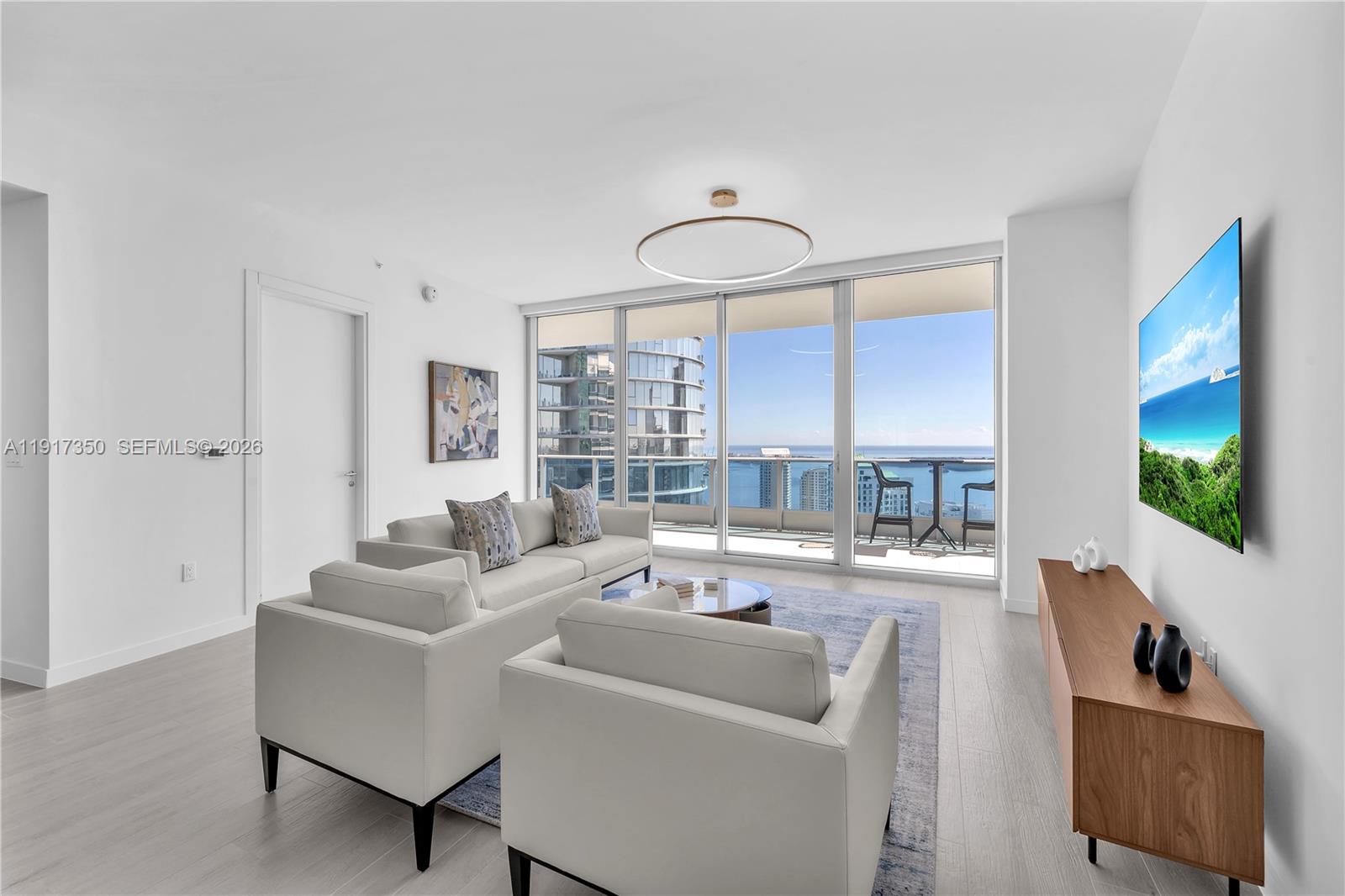 200 Biscayne Boulevard Way #5103, Miami FL 33131