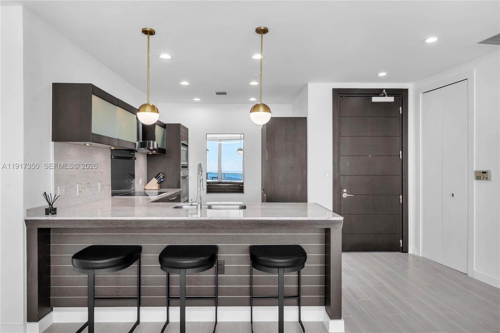 200 Biscayne Boulevard Way #5103, Miami FL 33131
