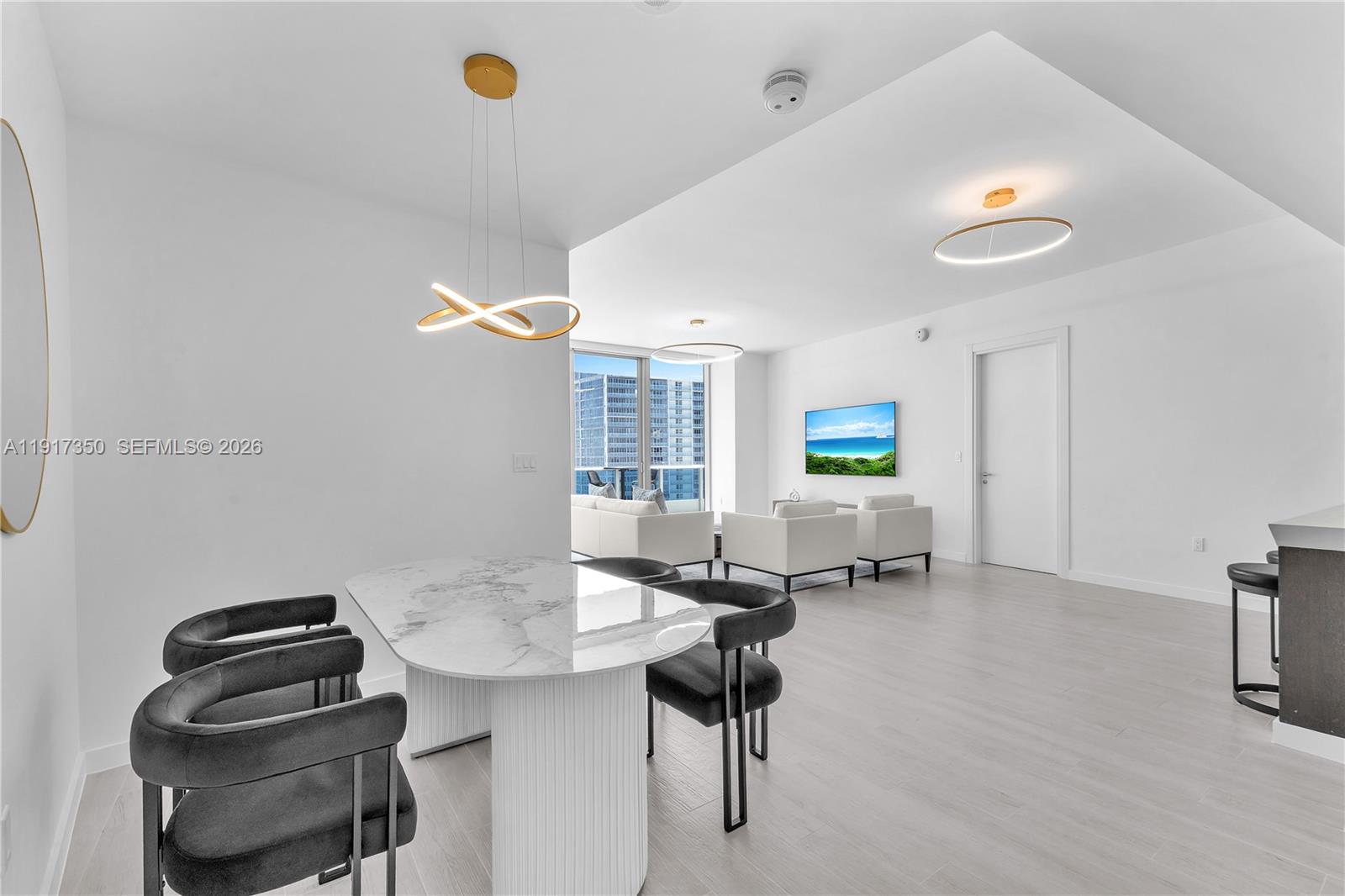 200 Biscayne Boulevard Way #5103, Miami FL 33131