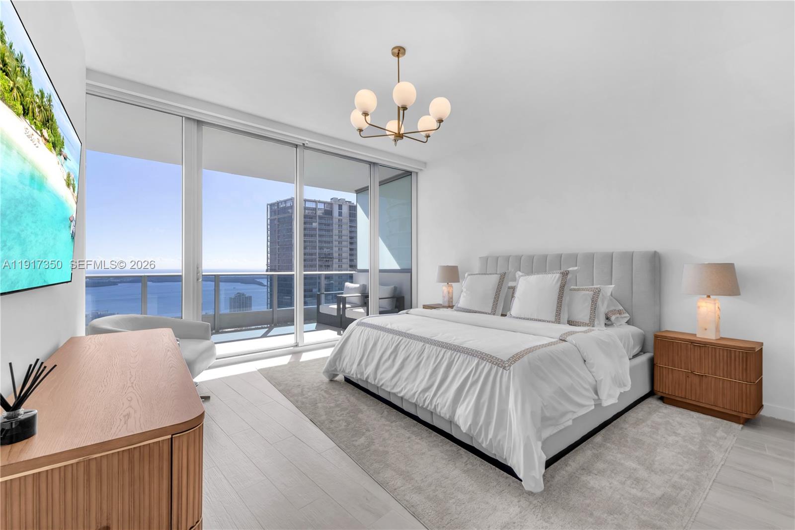 200 Biscayne Boulevard Way #5103, Miami FL 33131