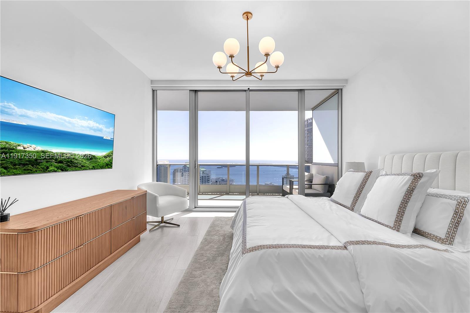 200 Biscayne Boulevard Way #5103, Miami FL 33131