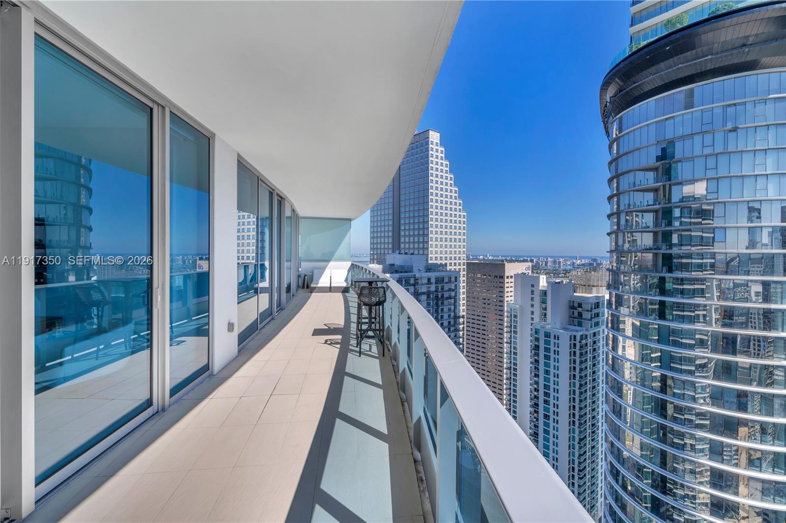 200 Biscayne Boulevard Way #5103, Miami FL 33131