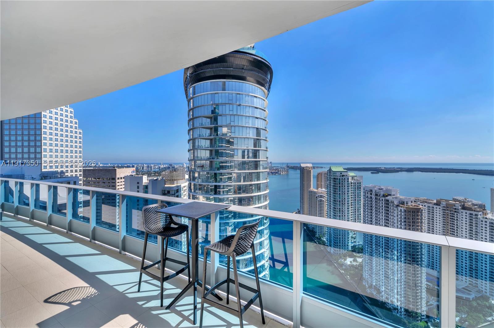 200 Biscayne Boulevard Way #5103, Miami FL 33131