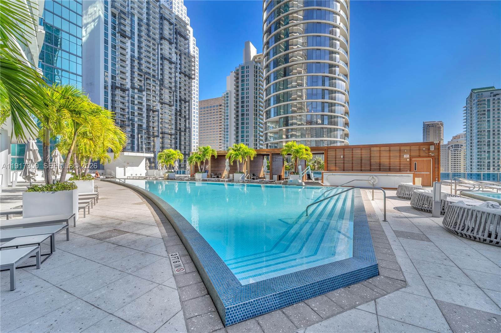 200 Biscayne Boulevard Way #5103, Miami FL 33131