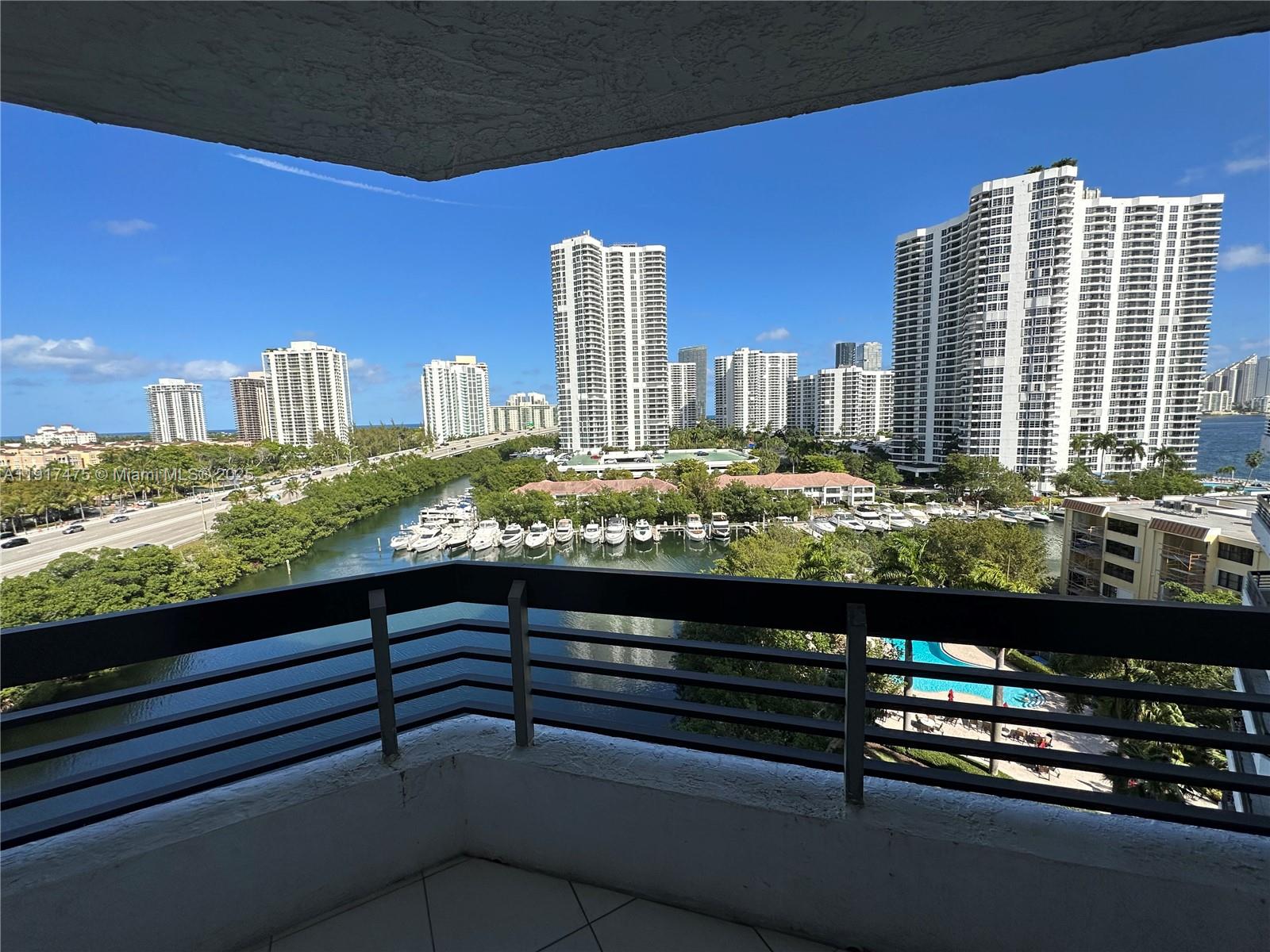 3400 NE 192nd St #1010, Aventura FL 33180