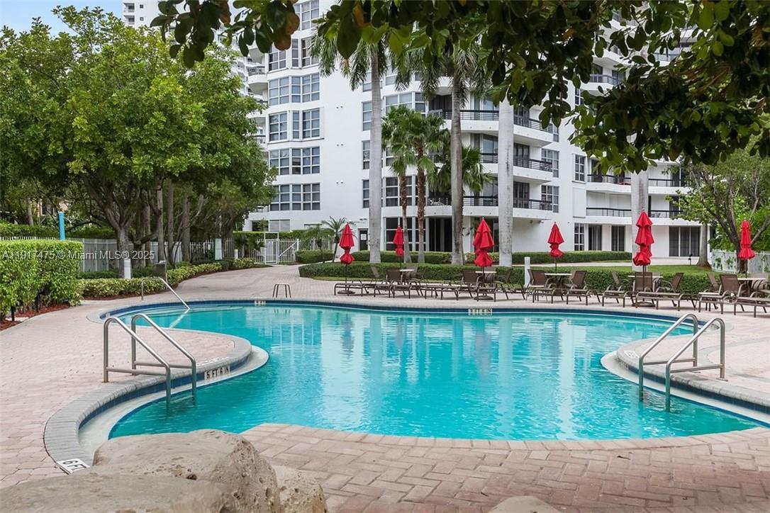 3400 NE 192nd St #1010, Aventura FL 33180