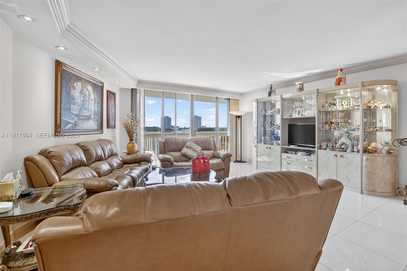 1000 Island Blvd #602, Aventura FL 33160