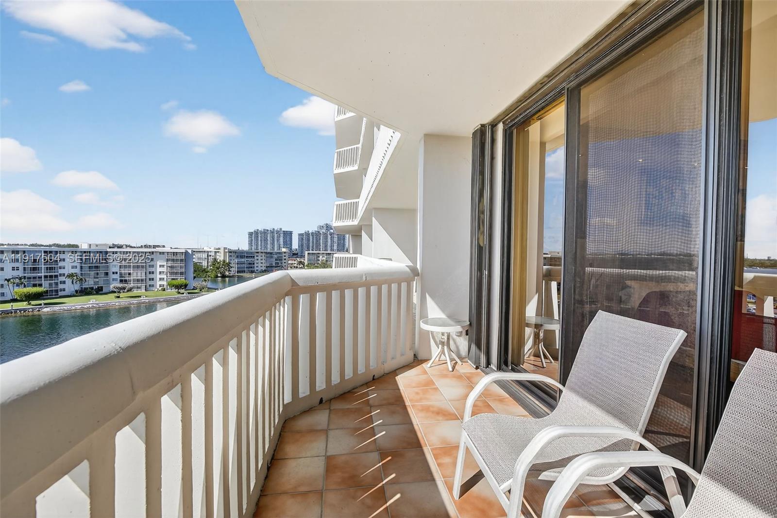 1000 Island Blvd #602, Aventura FL 33160