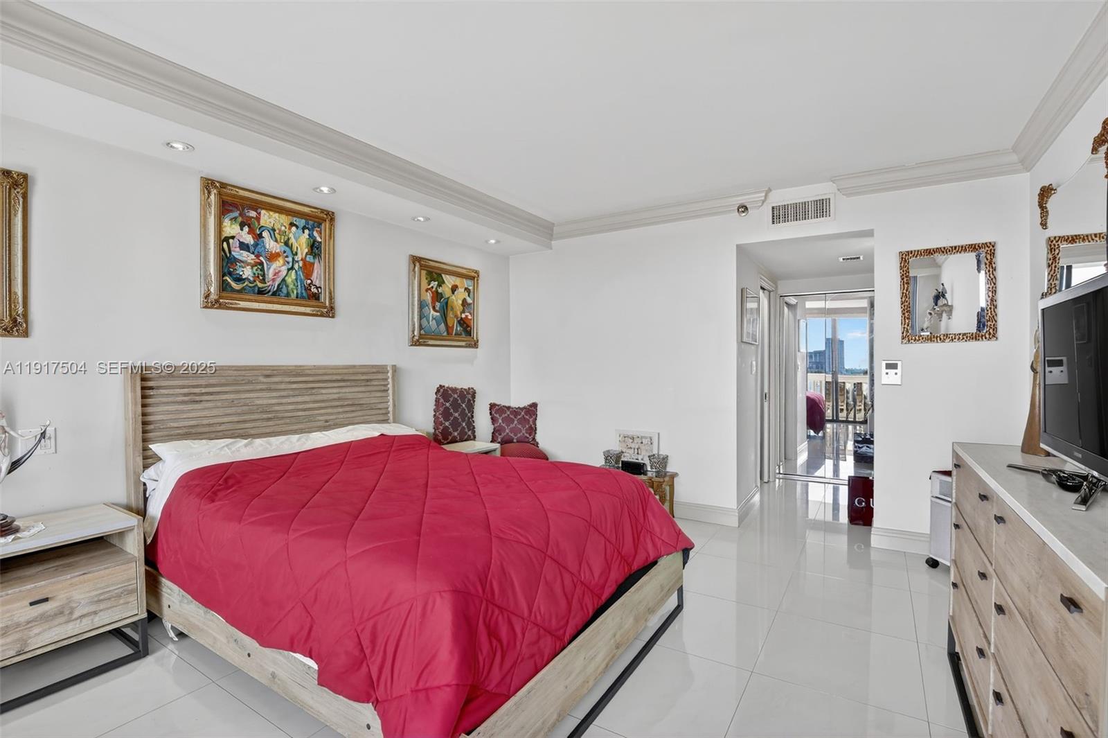 1000 Island Blvd #602, Aventura FL 33160