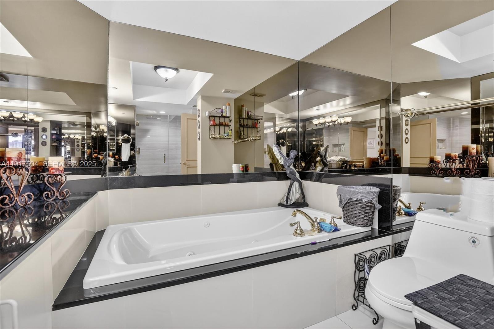 1000 Island Blvd #602, Aventura FL 33160