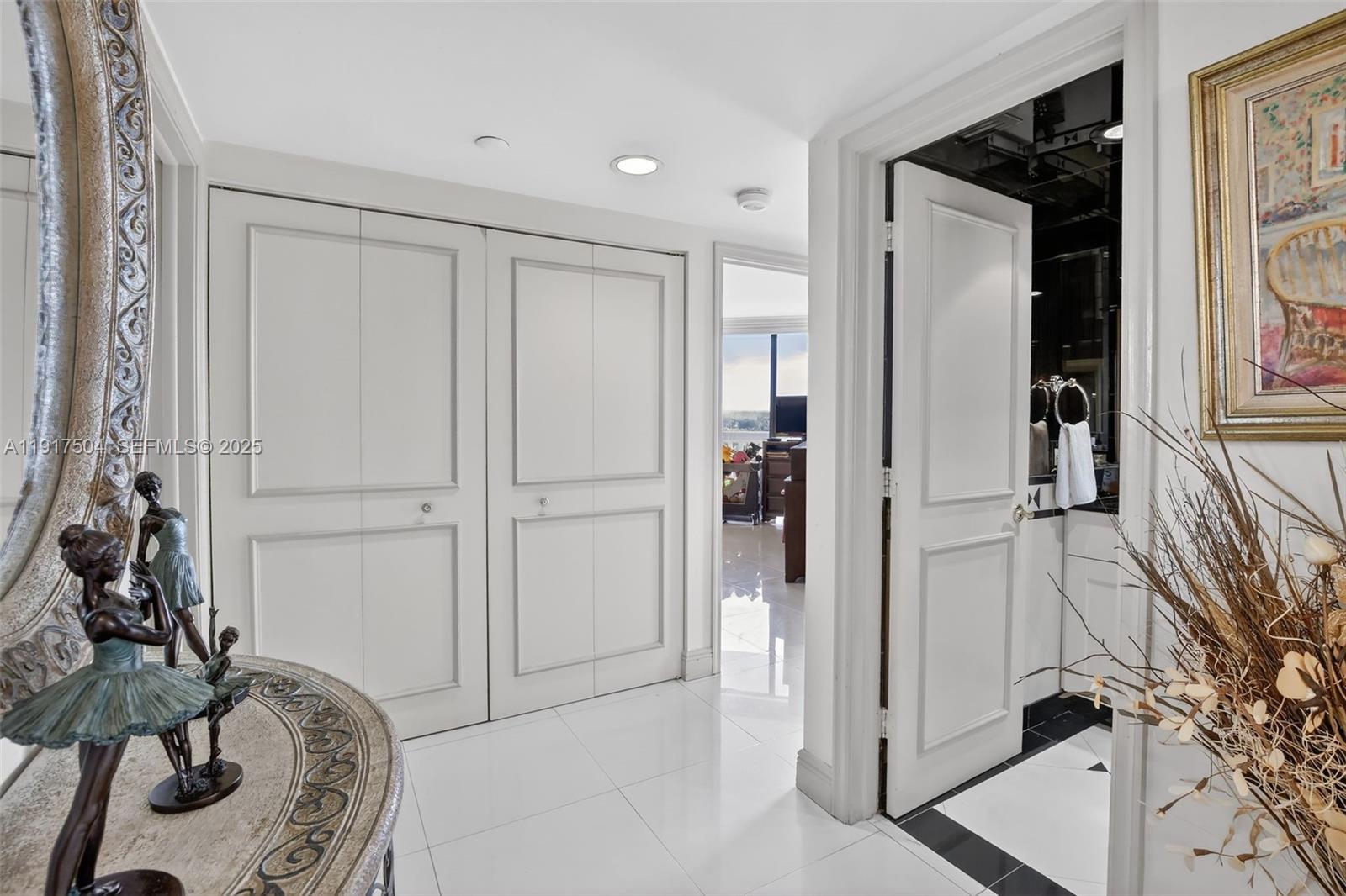 1000 Island Blvd #602, Aventura FL 33160