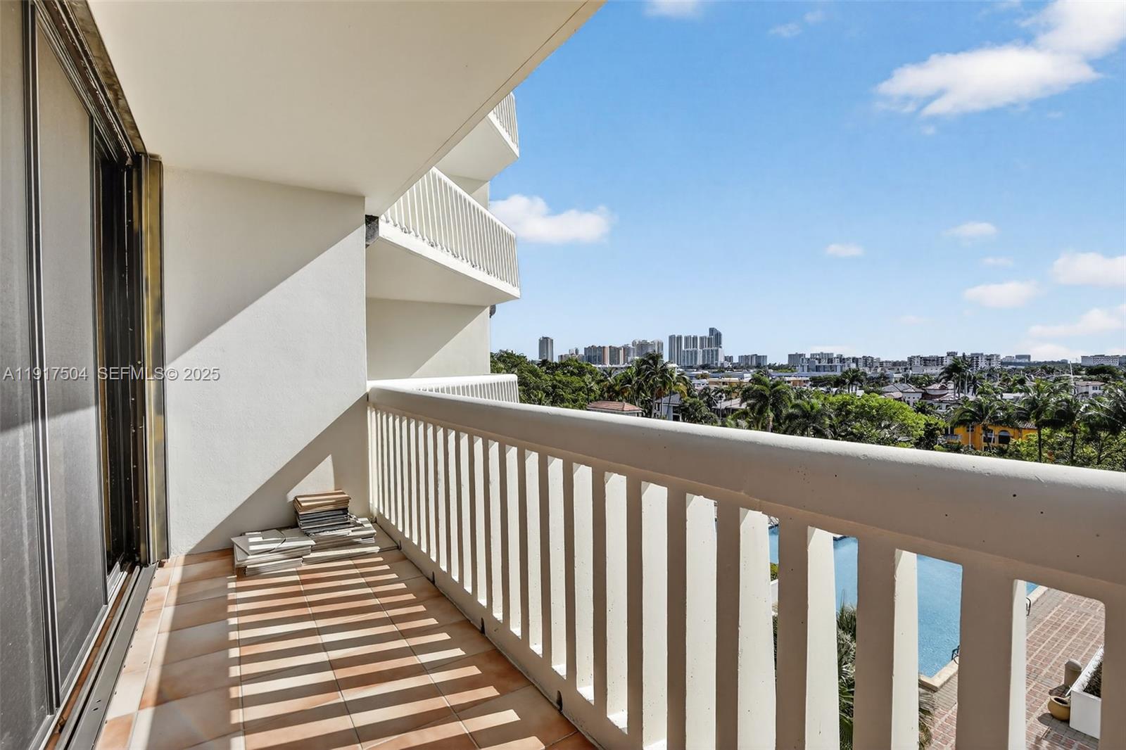 1000 Island Blvd #602, Aventura FL 33160