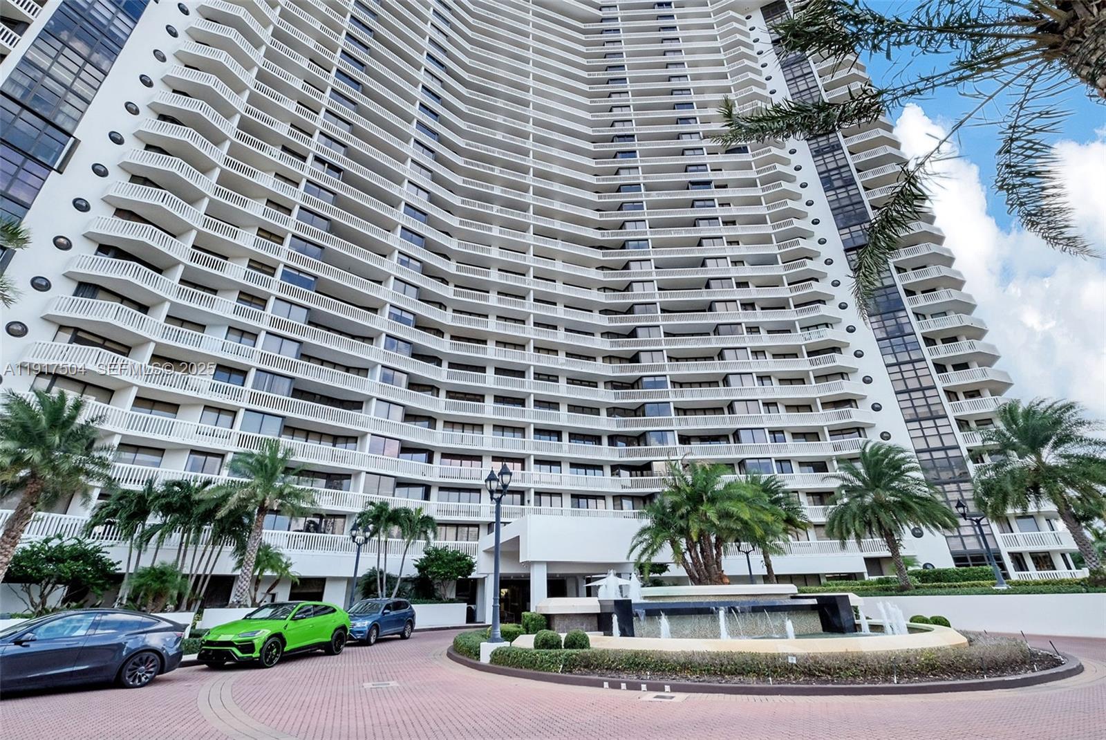 1000 Island Blvd #602, Aventura FL 33160