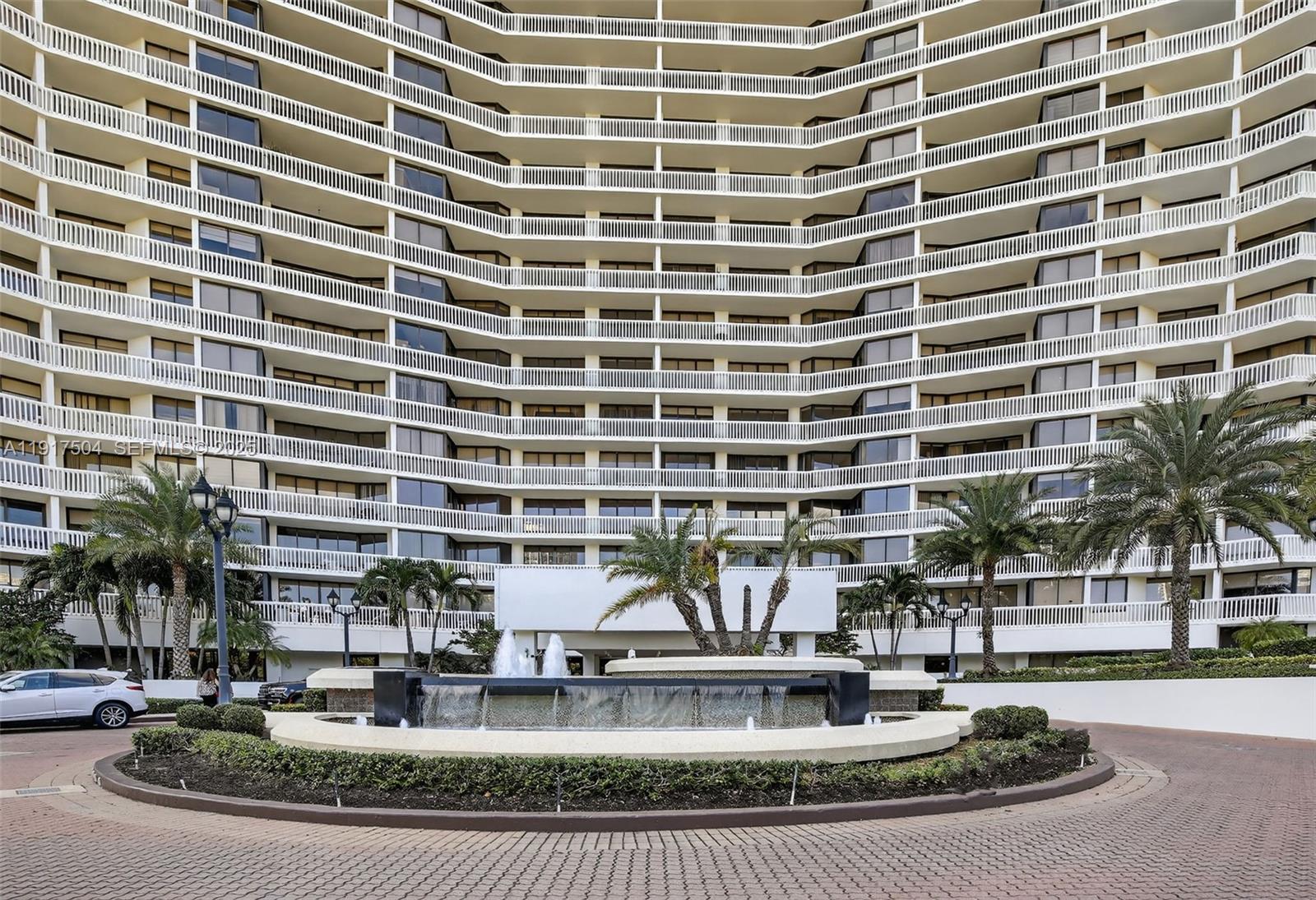 1000 Island Blvd #602, Aventura FL 33160