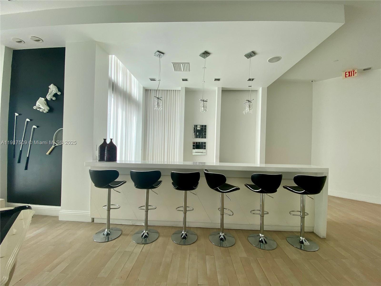 350 S Miami Ave #3813, Miami FL 33130