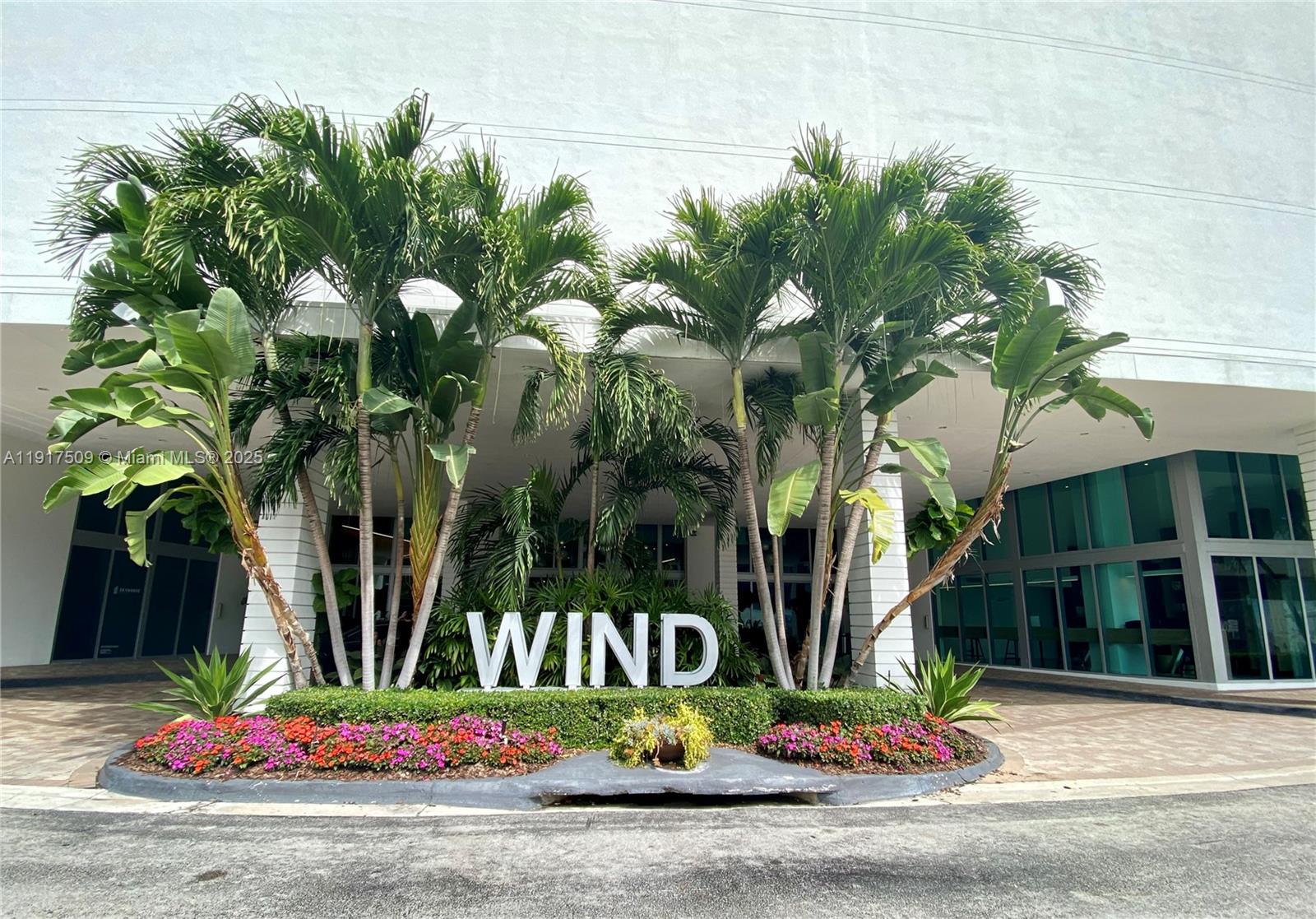 350 S Miami Ave #3813, Miami FL 33130