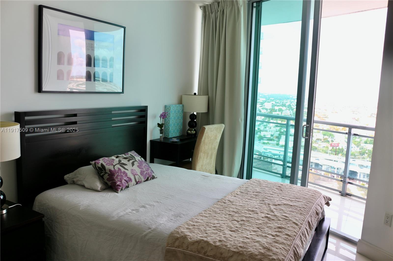 350 S Miami Ave #3813, Miami FL 33130