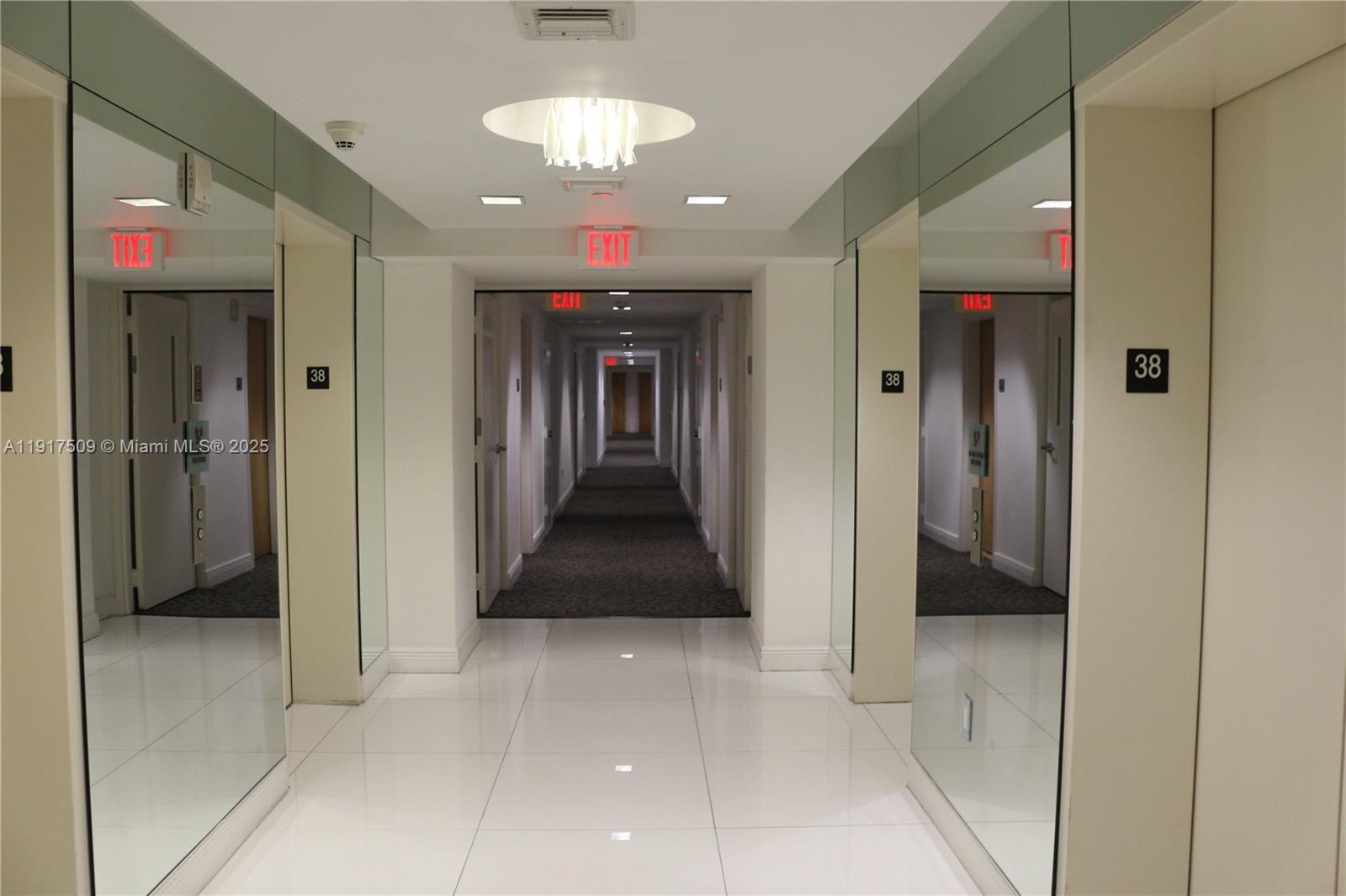 350 S Miami Ave #3813, Miami FL 33130