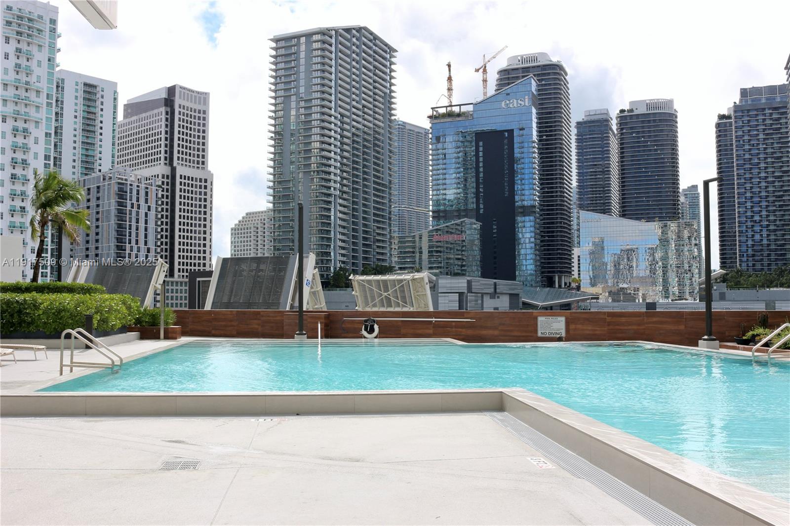 350 S Miami Ave #3813, Miami FL 33130