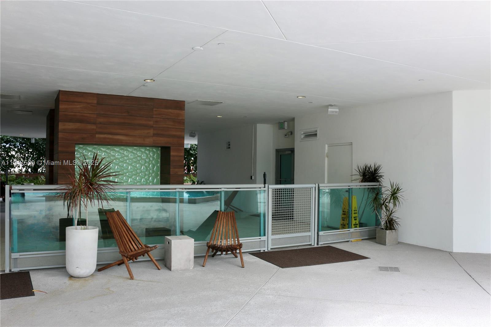 350 S Miami Ave #3813, Miami FL 33130