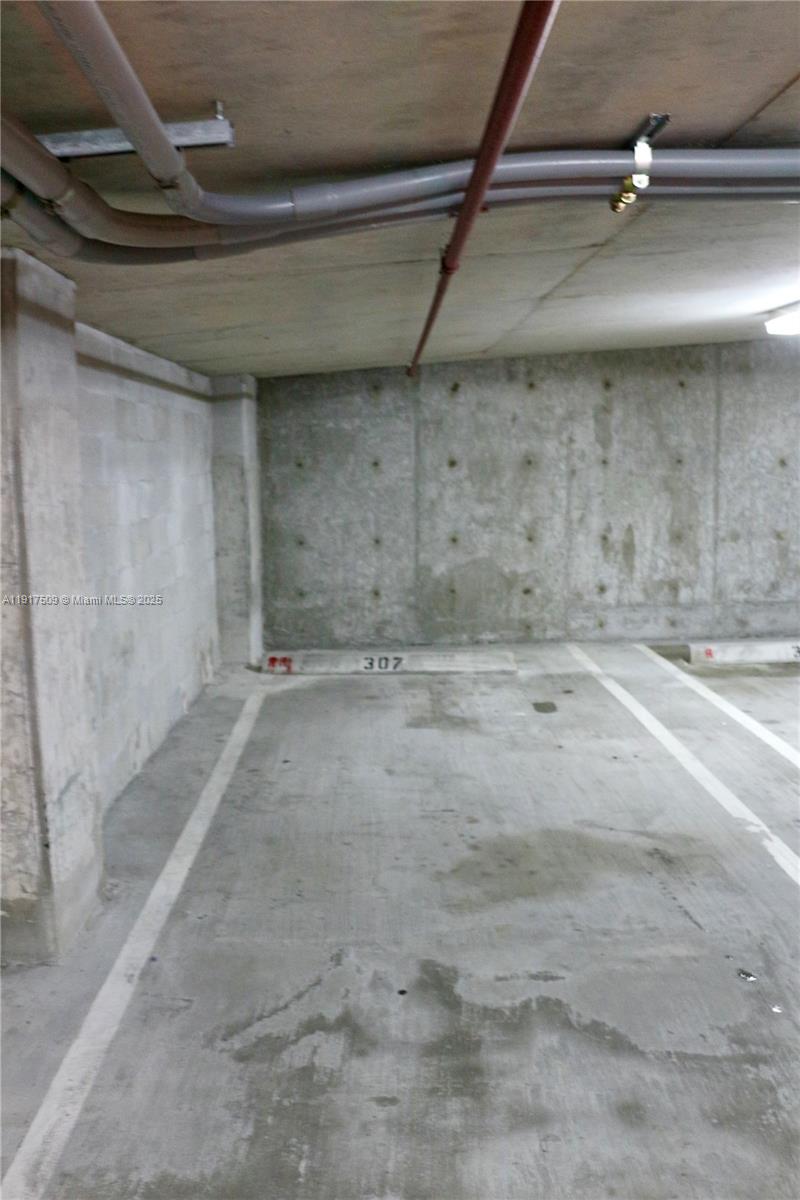 350 S Miami Ave #3813, Miami FL 33130